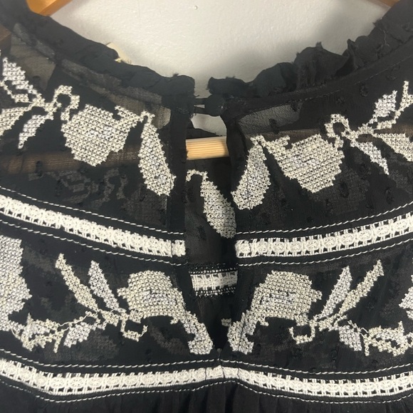 Anthropologie Maeve Winona Lace Top Peasant Shirt Size Small Black Puff Sleeves - Picture 7 of 8